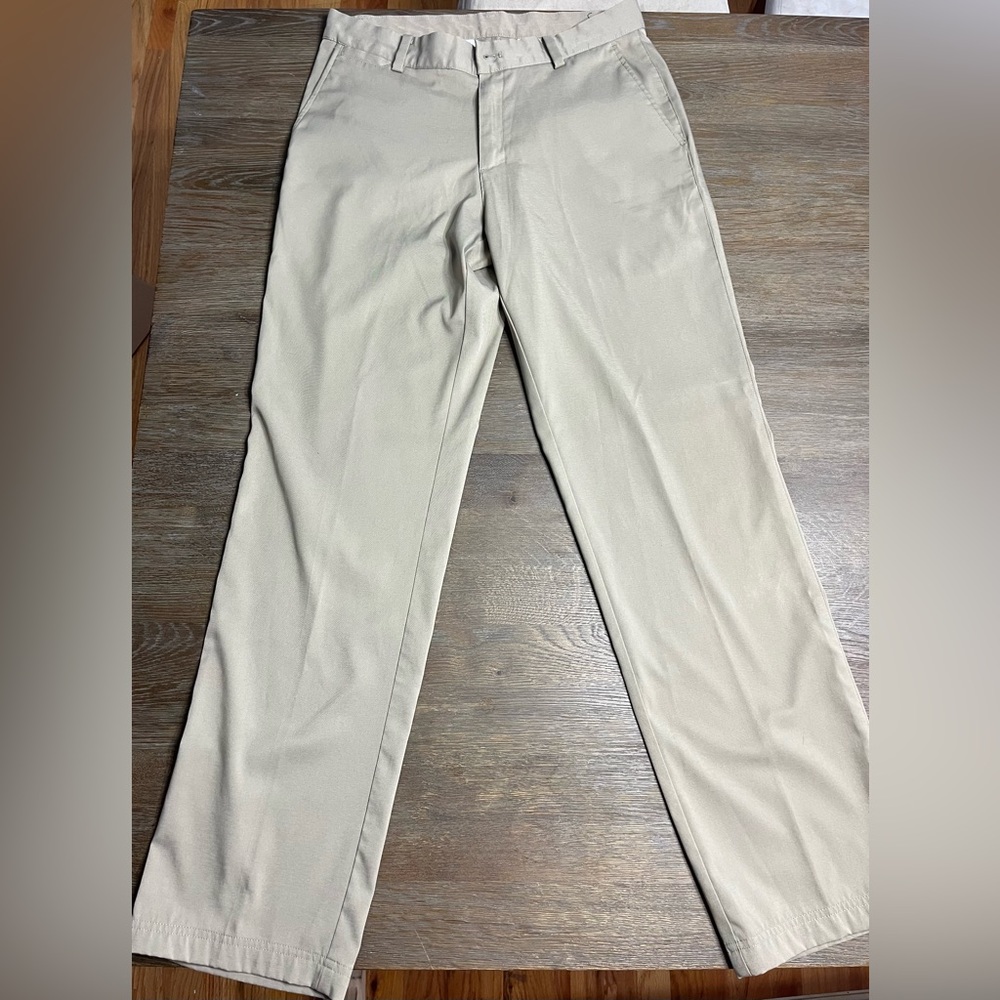 Men’s Nike golf pants. Size 30X32